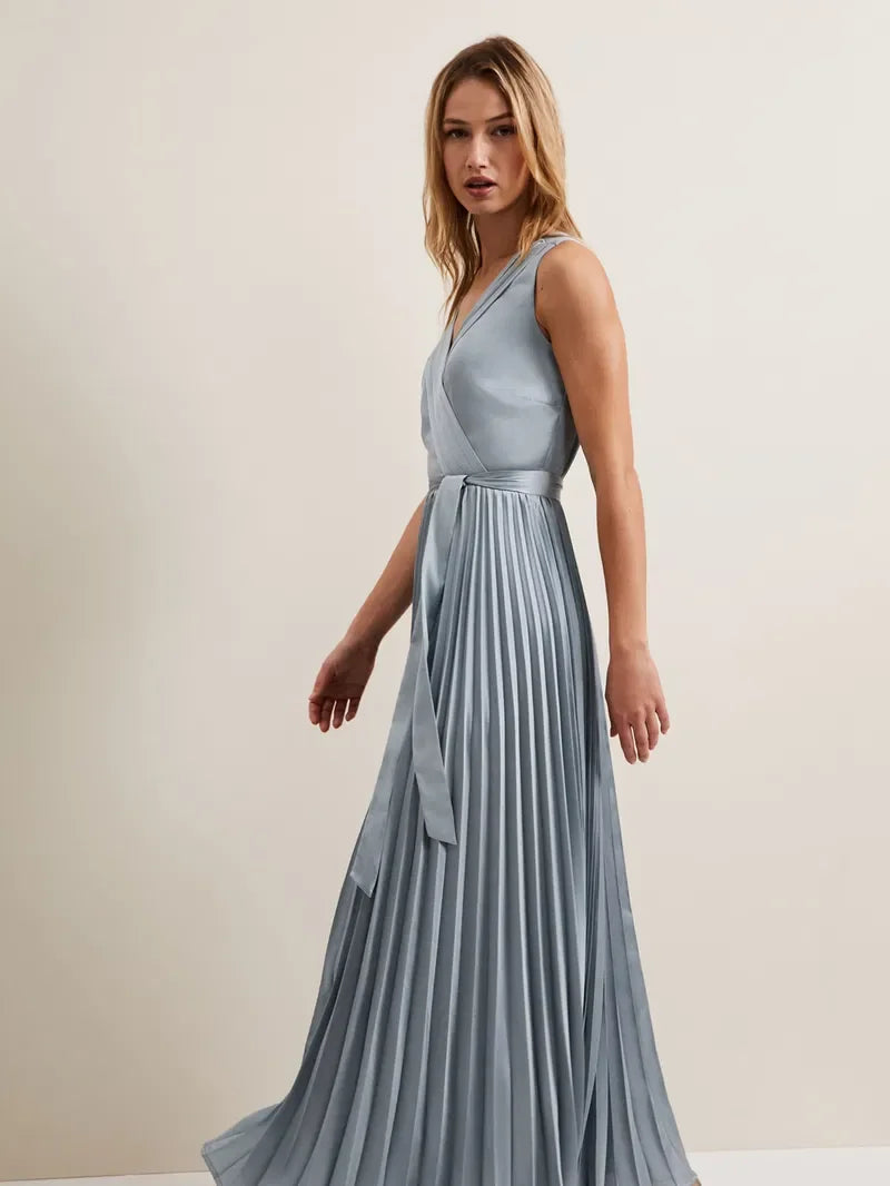 Phase Eight Gown