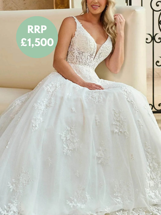 Rachel Allan Bridal Gown - RB3190