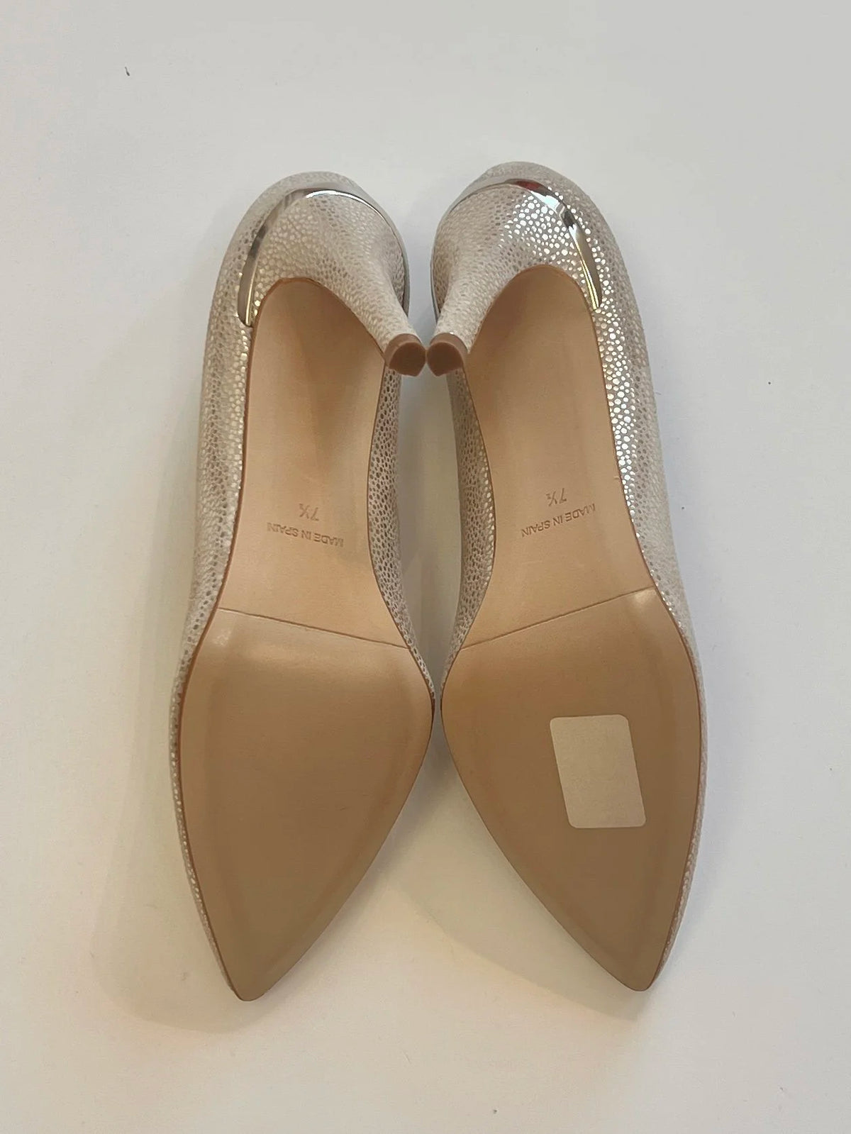 Elegante Champagne Shoes