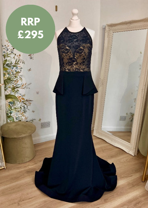 Pia Michi Gown