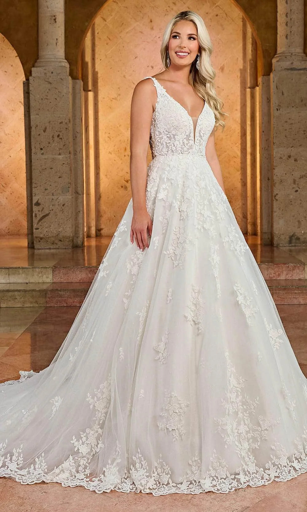 Rachel Allan Bridal Gown - RB3190