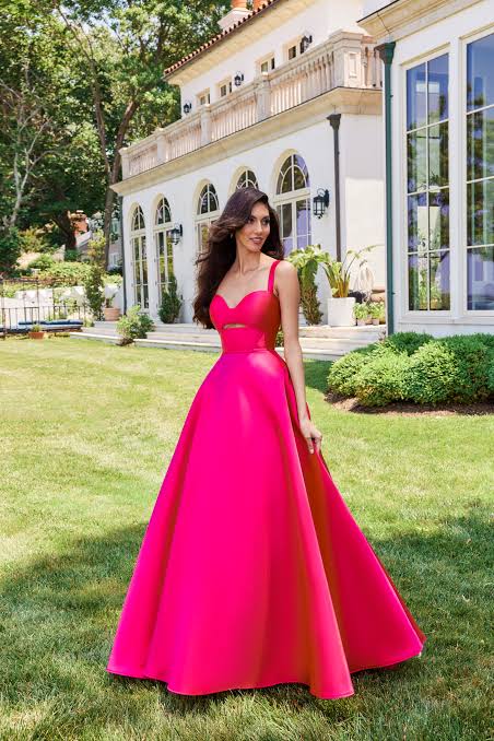 MoriLee Gown