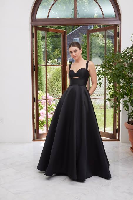 MoriLee Gown with Pockets